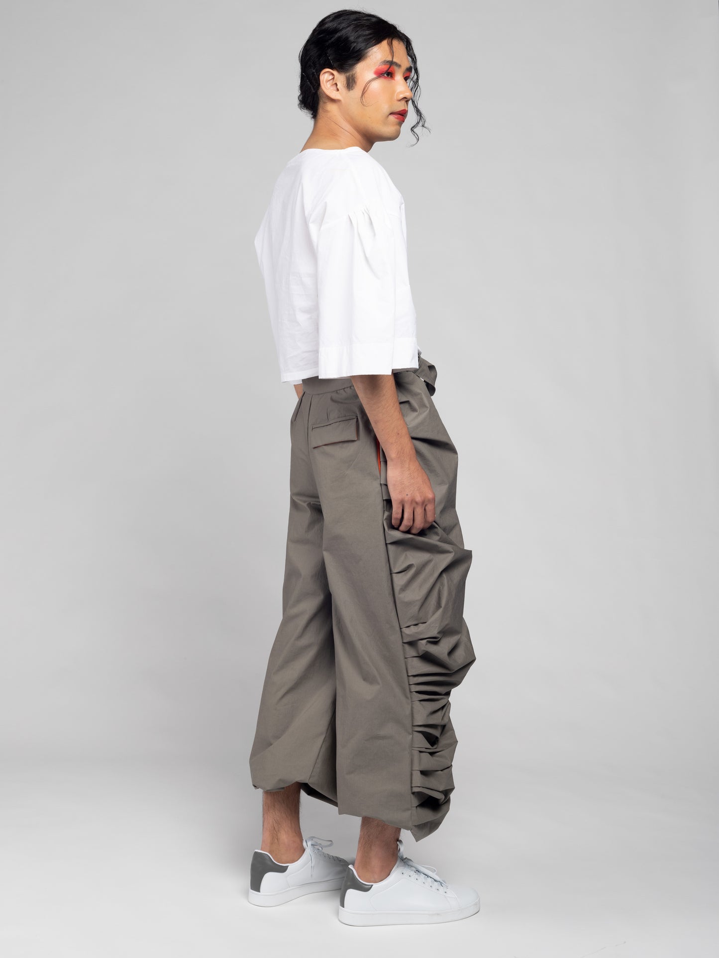 Oversized Gathered Pant